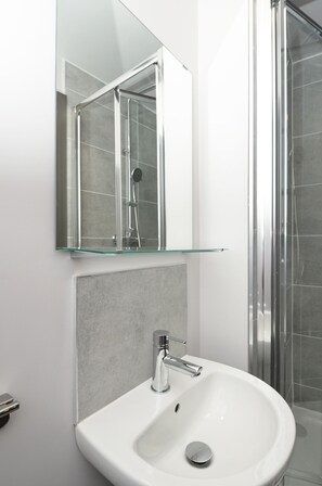 View from property - Townhouse Plus @ London Road Stoke (Stoke-on-Trent)