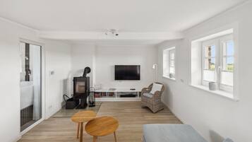 Smart TV, DVD player