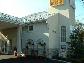Exterior - Family Lodge Hatagoya Yamanakako (Yamanakako)