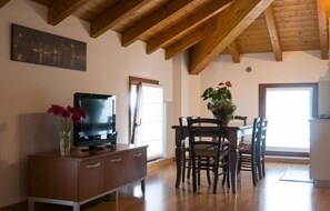 In-room dining - Residence Caporale (Remanzacco)