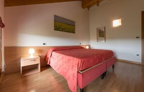 Individually decorated, individually furnished, desk