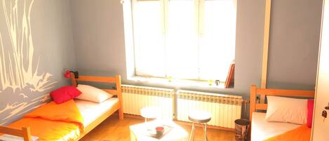 客房, 私人浴室 | 熨斗/熨衫板、免費 Wi-Fi、床單