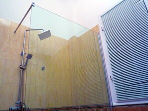 Appartement Premium | Douche de la salle de bain