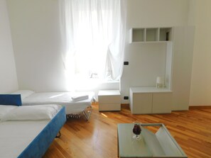 1 bedroom, iron/ironing board, free WiFi - Fratelli Asquasciati 53 Apartments (Sanremo)