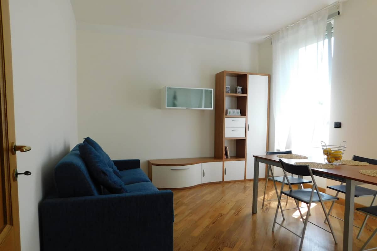Standard Apartment (Bilocale - 012) | Living area