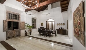 Interior - No 05 Middle Street (Galle)