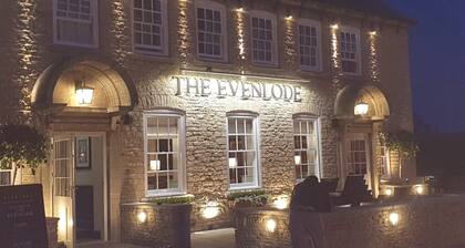 The Evenlode Hotel