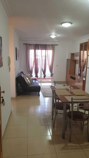 Interior - Brunella's Apartment Near Tenerife South Airport (Las chafiras)