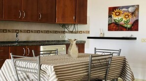 Dining - Brunella's Apartment Near Tenerife South Airport (Las chafiras)