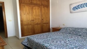 1 bedroom - Brunella's Apartment Near Tenerife South Airport (Las chafiras)