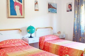 3 bedrooms, iron/ironing board, WiFi, bed sheets - Villa for your holidays in Sardinia (Portoscuso)