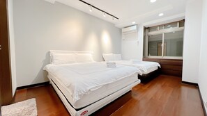 Vila conforto | Cortinas blackout, Wi-Fi de cortesia, roupa de cama