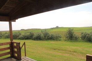 Garden view - Guesthouse Nýpugarðar (Höfn)