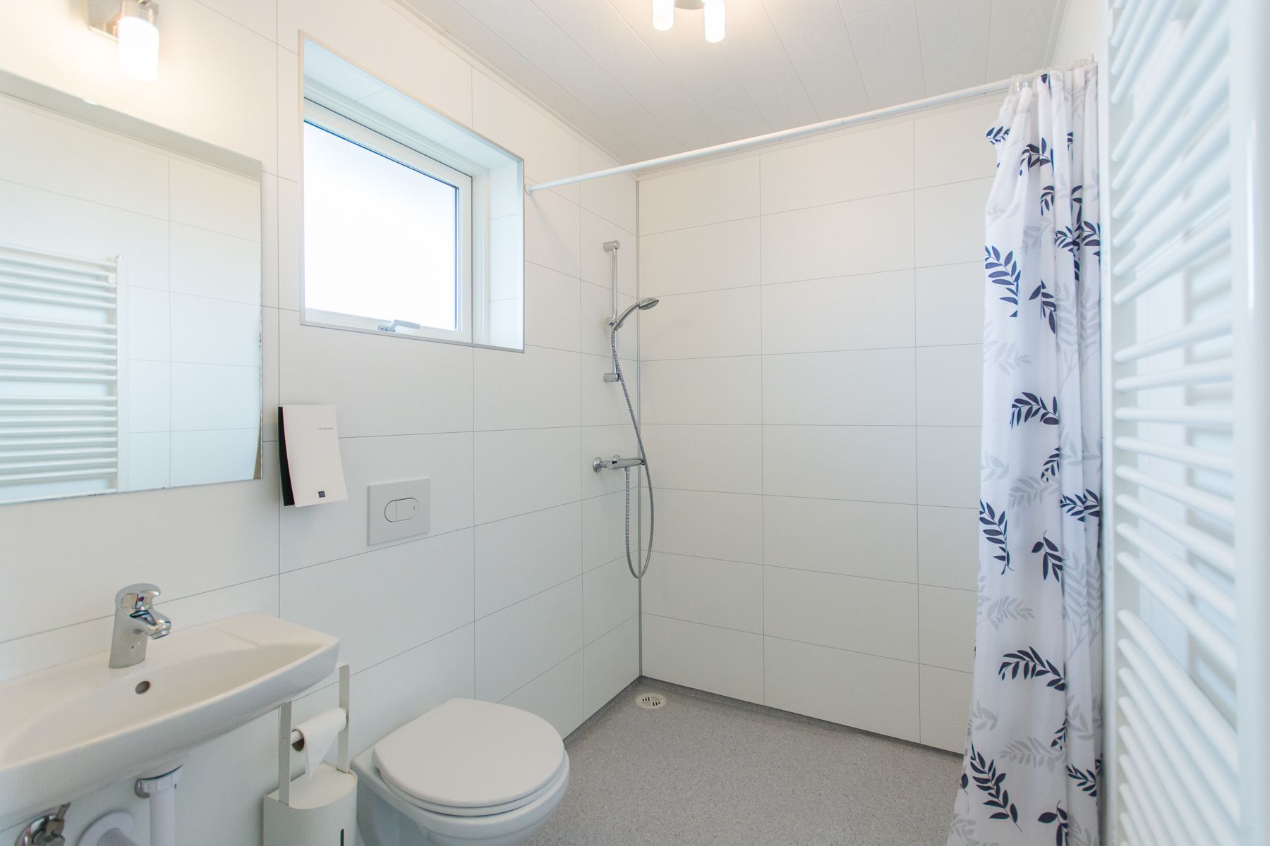 Double or Twin Room, Private Bathroom (Extra Bed) | Bathroom | Shower, towels, soap