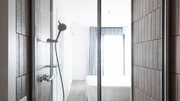 Haartrockner, Handtücher