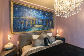 Luxury Double Room (Van Gogh) | Minibar, in-room safe, individually decorated, individually furnished - Art Of Dreams (Laakdal)