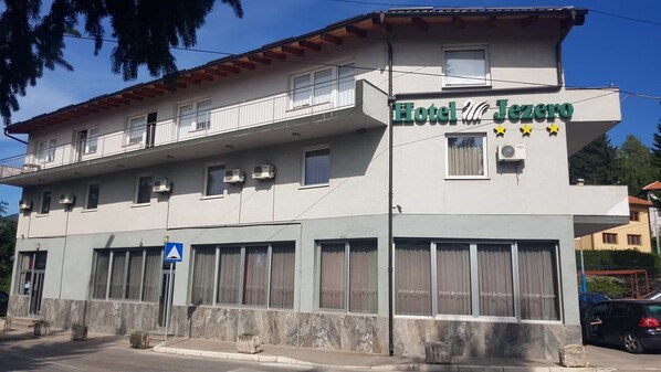 Entrada de la propiedad