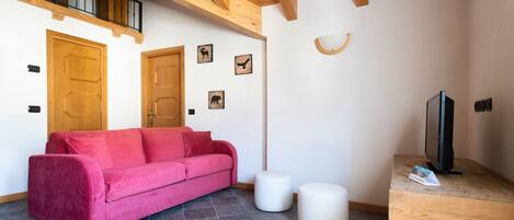 Leilighet, 1 soverom | Oppholdsområde | Flatskjerm-TV