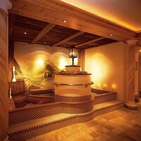 Un sauna, baño turco, masajes