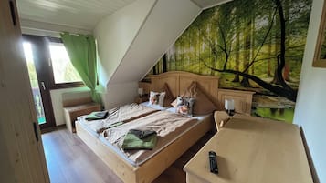 Dobbeltrom, privat bad | Blendingsgardiner