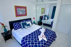Presidential Apartment, 2 Bedrooms, Kitchen | 2 bedrooms, in-room safe, individually decorated, individually furnished - Rosil Place Aparthotel by the Beach (Puerto Plata)