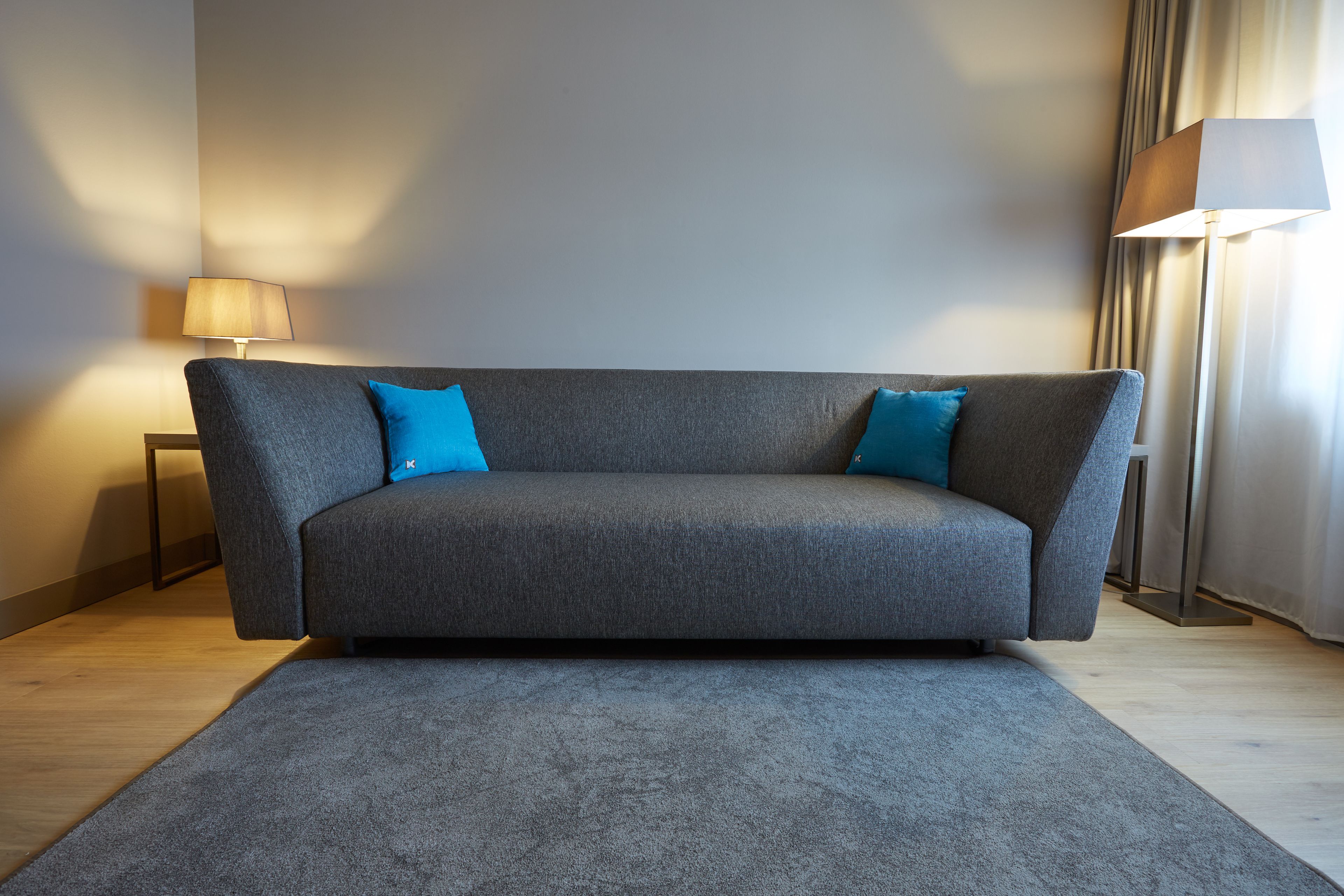 suite | living area | flat-screen tv