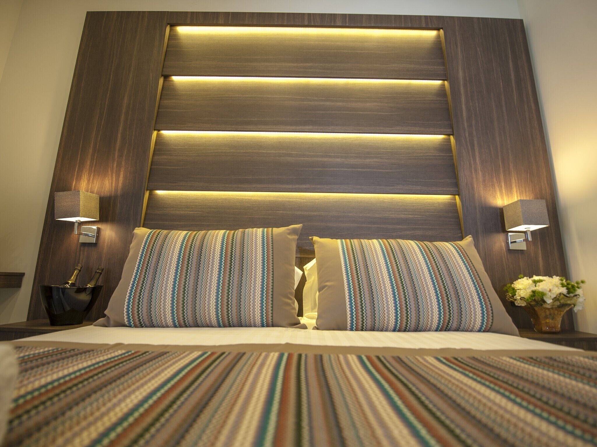 classic double room | 1 bedroom, minibar, in-room safe, soundproofing