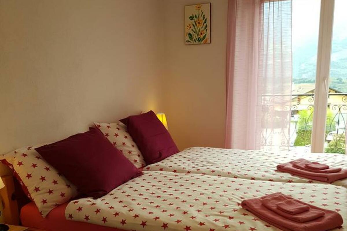 Individually decorated, individually furnished, free WiFi, bed sheets