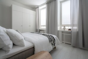 Iron/ironing board, free WiFi, bed sheets - Roost Malminrinne (Helsinki)