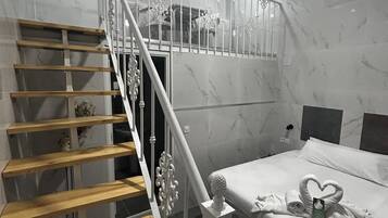 Maisonnette, 1 slaapkamer (5) | Geluiddichte muren, gratis wifi, beddengoed