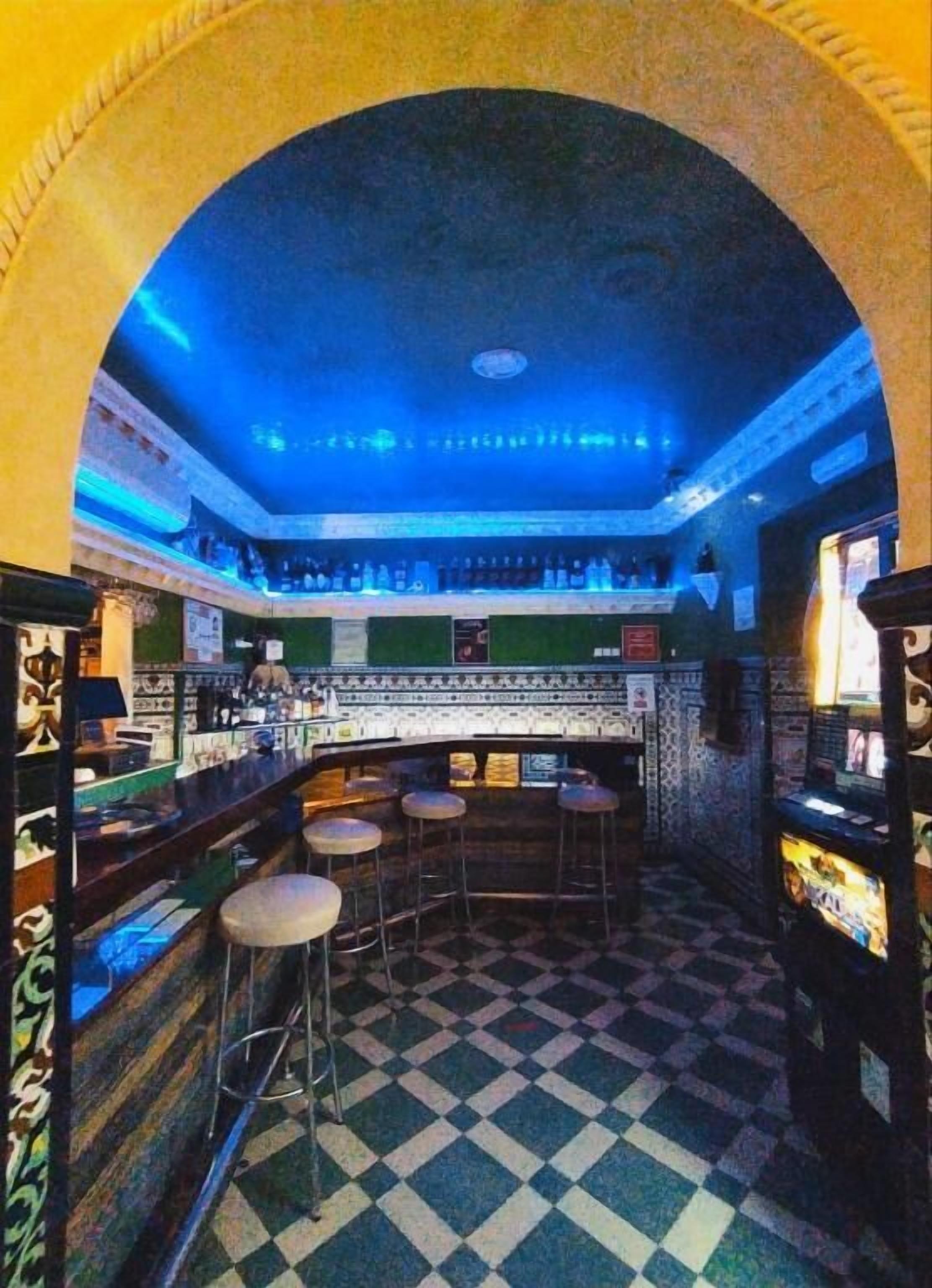 Foto - Hostal Avenida Andalucia - Solo Adultos