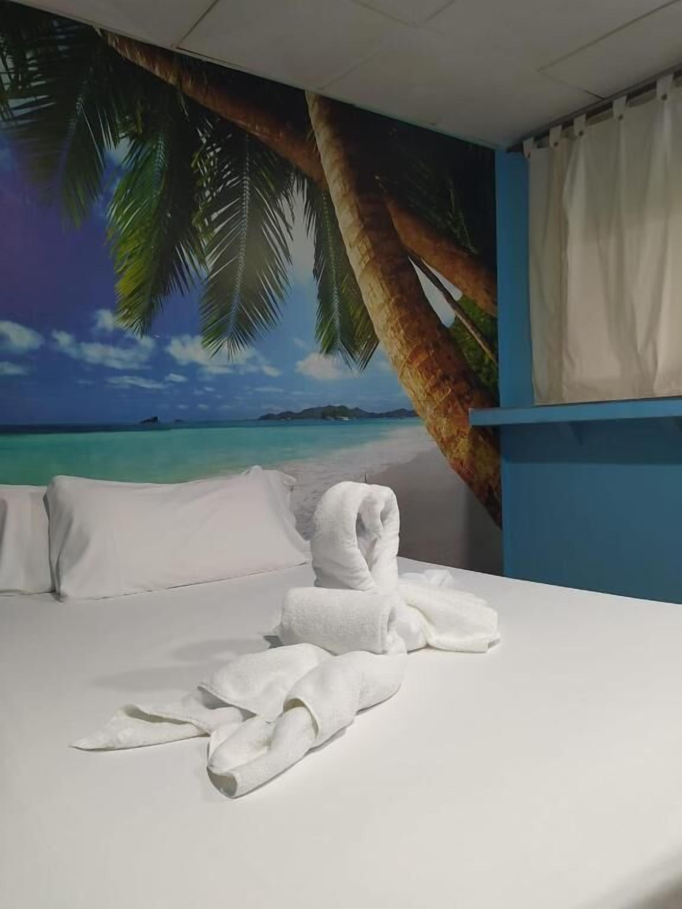 Foto - Hostal Avenida Andalucia - Solo Adultos