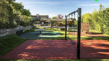 Aire de jeux - extérieure