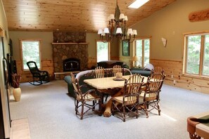 Streaming services - Vacationland Lodge Su (Lewiston)