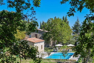 Villa with private pool, air conditioning in Val d'Orcia. Very quiet place!!!
