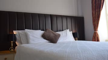 Double Room | Iron/ironing board, free WiFi, bed sheets