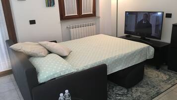 4 Schlafzimmer, Bügeleisen/Bügelbrett, kostenloses WLAN, Bettwäsche