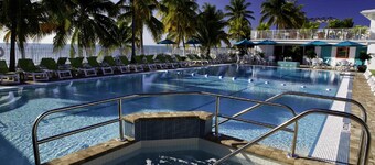 Dog-Friendly Waterfront House with 37ft Dock and Cabana Beach Club & Pool