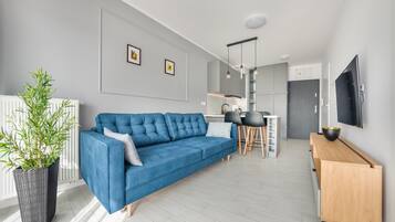 Appartement (48 - ul. Kaprala Koniecznego 7E) | Coin séjour | Télévision à écran plat