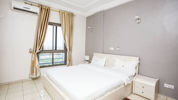 Apartment, 2 Bedrooms | 3 bedrooms, desk, blackout drapes, soundproofing