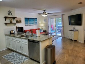 Interior - Shell Shack - St. Augustine Beachside Resort Condo (St. Augustine)
