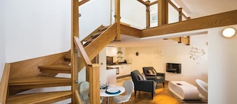 3 Ashbrook Mews Summa
