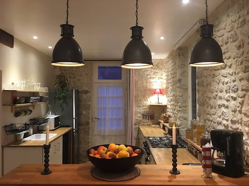 Domaine de Chenou - Quiet & Nature with swimming pool