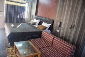 2 bedrooms, free WiFi