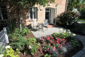 Outdoor dining - Holgis Schmuckstück, only 200 m from the beach - Holgis Schmuckstück only 200 (Rerik)