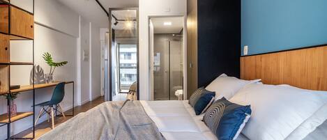 Ferros/tábuas de passar roupa, Wi-Fi de cortesia, roupa de cama