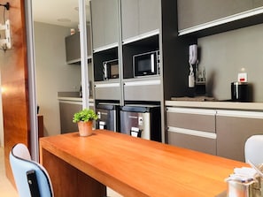 Fridge, microwave, coffee/tea maker, electric kettle