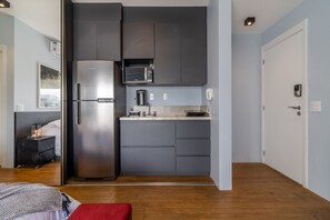 Fridge, microwave, coffee/tea maker, electric kettle