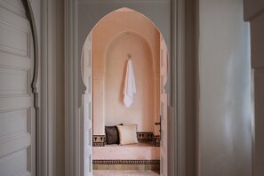 Interior - Akhdar 18, traditional villa with heated private pool (2-3 bdrm / 4-6 guests) (Marrakech Alentours)