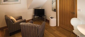 7d Ashbrook Mews Summ